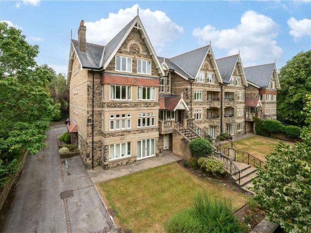 Flat for sale in Low Harrogate, Harrogate