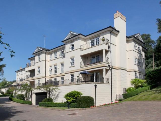 Flat for sale in Trafford Park, Greater Manchester