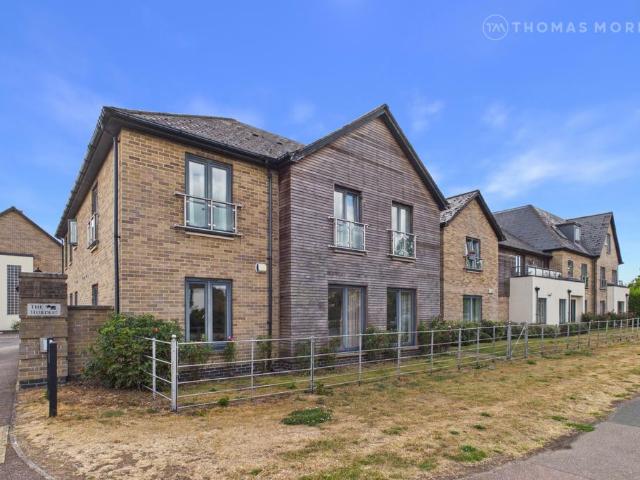 Flat for sale in Huntingdon, Cambridgeshire