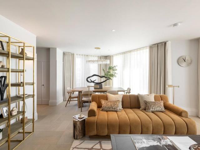 Flat for sale in Belsize Park, Greater London