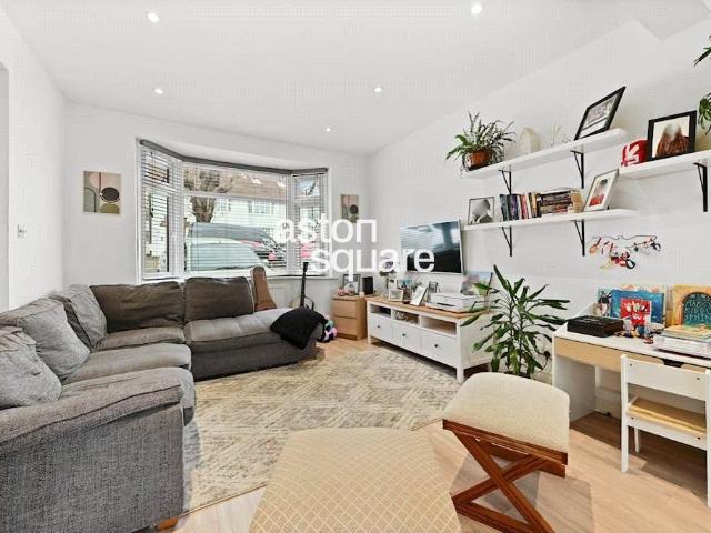 Flat for sale in Hendon Central, The Hyde