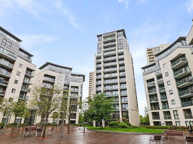 Flat for sale in London Borough of Hounslow, Isle Of Man