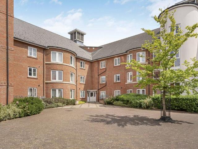 Flat for sale in Dromore, Oxfordshire
