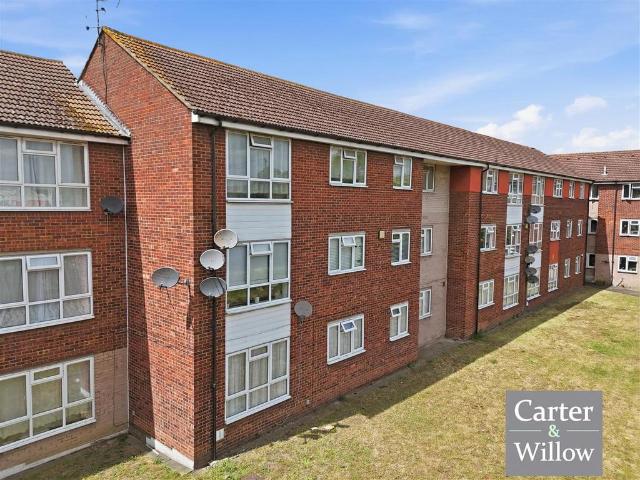 Flat for sale in Dagenham, Isle Of Man
