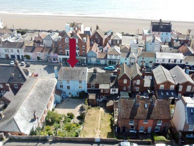 Flat for sale in Eastbridge, Suffolk