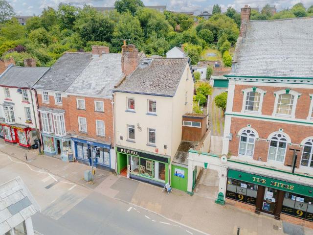 Flat for sale in Newton St Cyres, Devon
