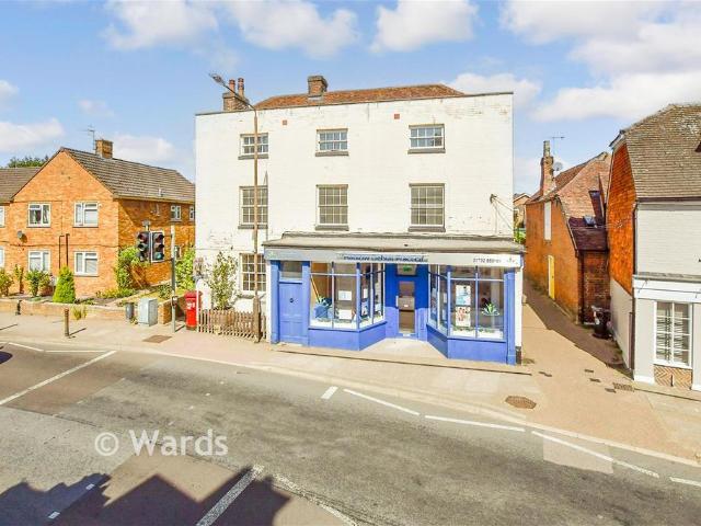 Flat for sale in Bourne Vale, Kent