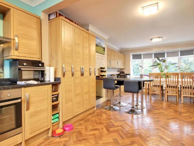 Flat for sale in Anlaby with Anlaby Common, Kirk Ella