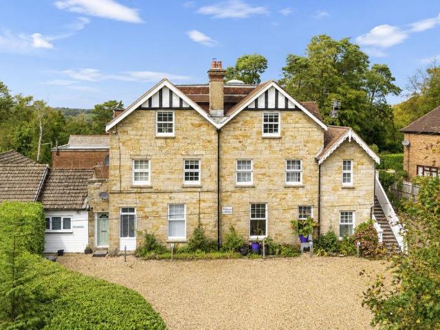 Flat for sale in Crowborough Warren, Cross In Hand