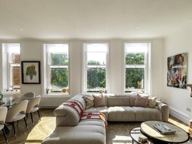 Flat for sale in West Hampstead, Isle Of Man
