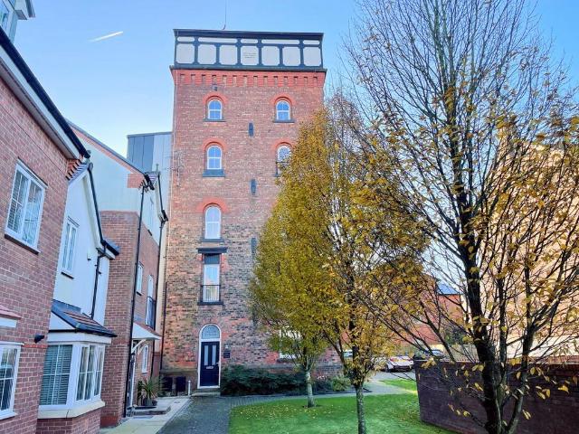 Flat for sale in Roby Mill, Isle Of Man