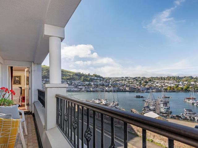 Flat for sale in Strode, Devon