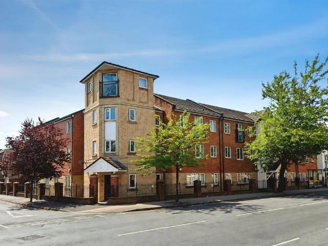 Flat for sale in Hulme, Georgia