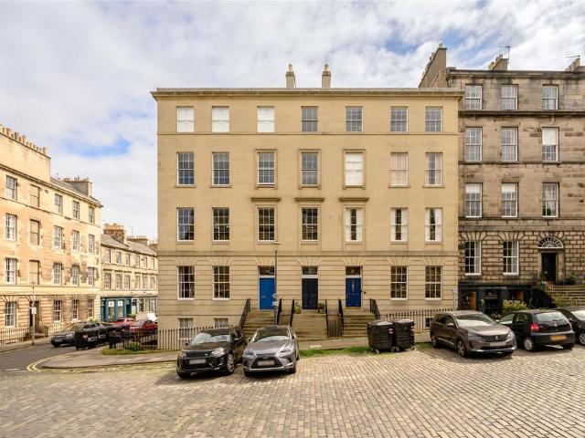 Flat for sale in Silvermills, New Town