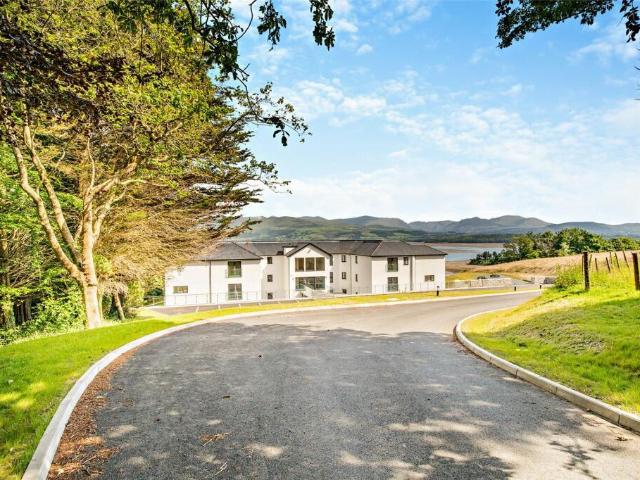 Flat for sale in Beaumaris