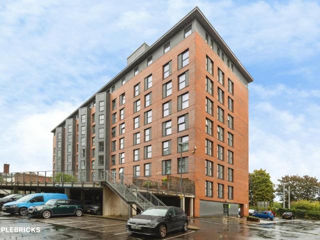 Flat for sale in Georgia, Greater Manchester