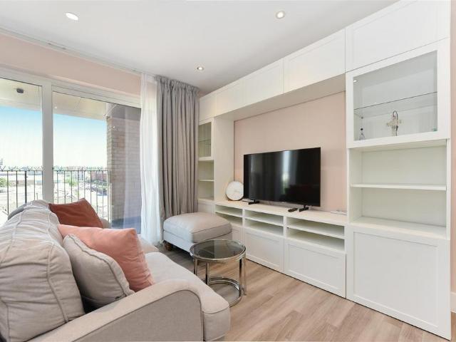 Flat for sale in Colindale, Greater London