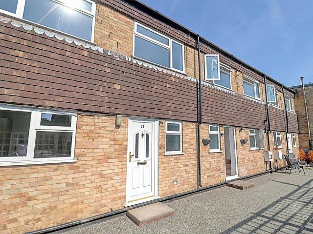 Flat for sale in Penn Bottom, Buckinghamshire