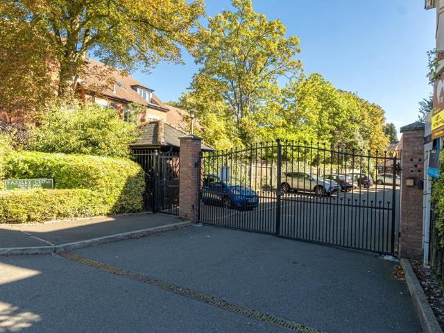Flat for sale in Elmdon Heath, Solihull