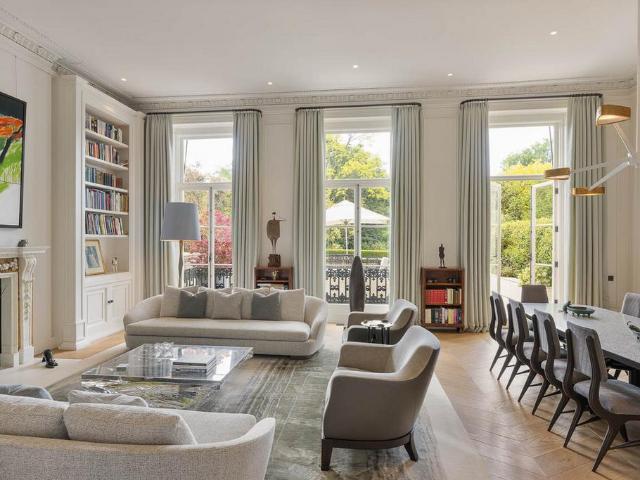 Flat for sale in Paddington, Greater London