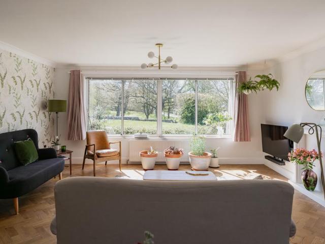 Flat for sale in Eastbridge, Suffolk