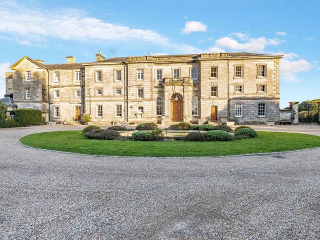 Flat for sale in Cross In Hand, East Sussex