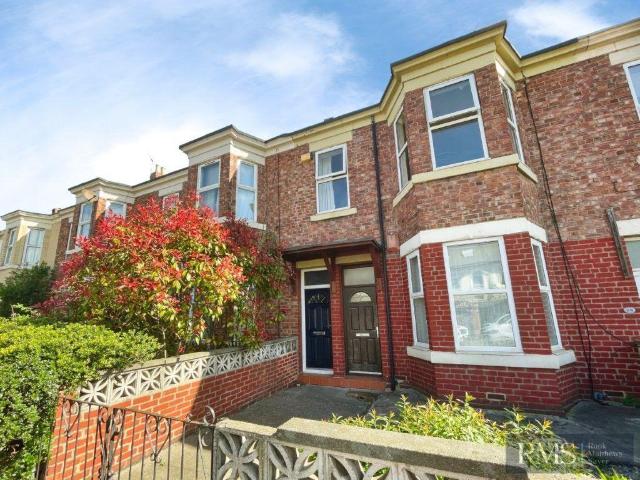 Flat for sale in Heaton, Tyne And Wear