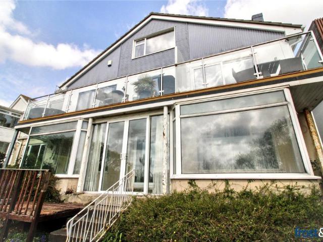 Flat for sale in Parkstone, Isle Of Man