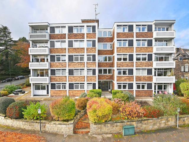 Flat for sale in Low Harrogate, Harrogate