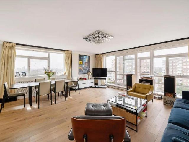 Flat for sale in St. John's Wood, Isle Of Man