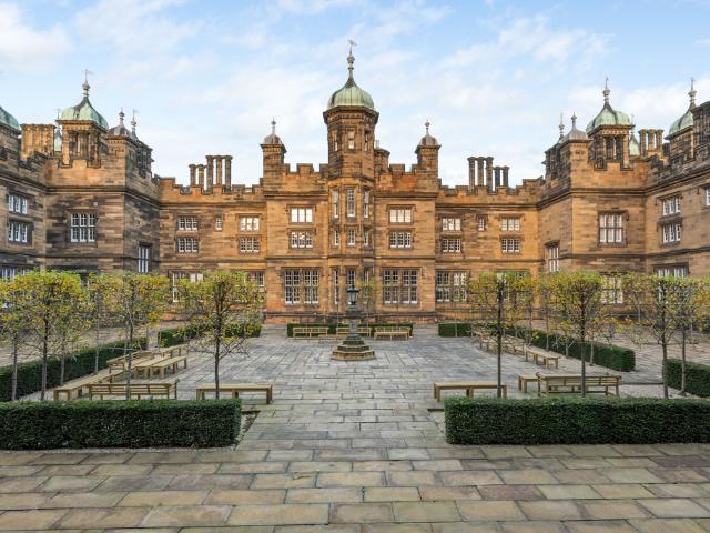 Flat for sale in Haymarket, Scotland