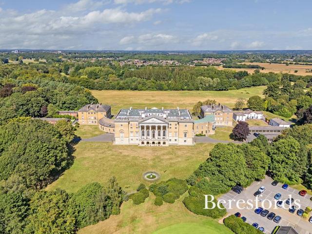 Flat for sale in Navestock Side, Essex