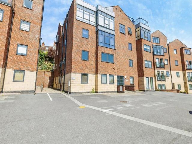 Flat for sale in New Boultham, Brayford