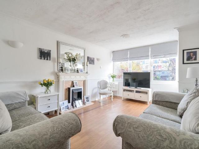 Flat for sale in The Borough, Greater London