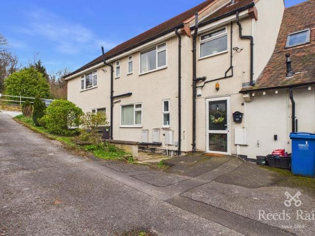 Flat for sale in Loundsley Green, East Midlands