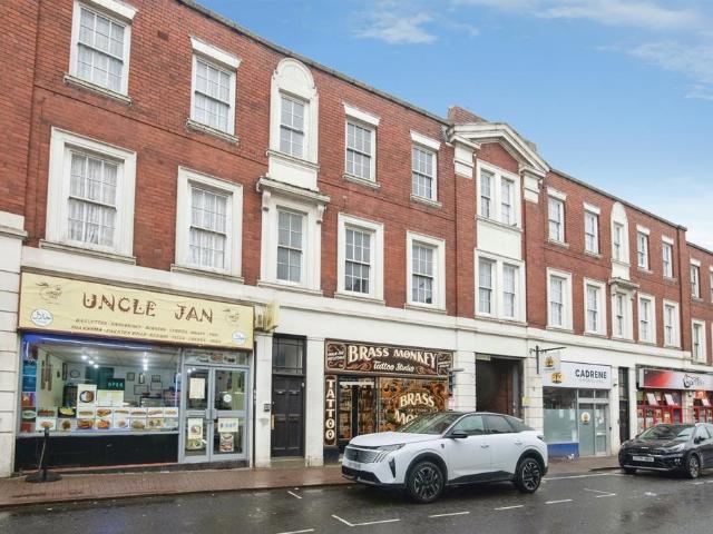 Flat for sale in Dixons Green, West Midlands