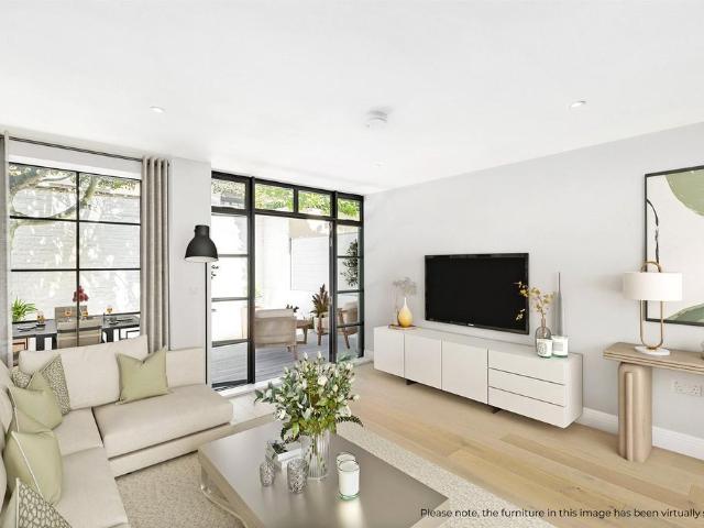 Flat for sale in Belgravia, Isle Of Man