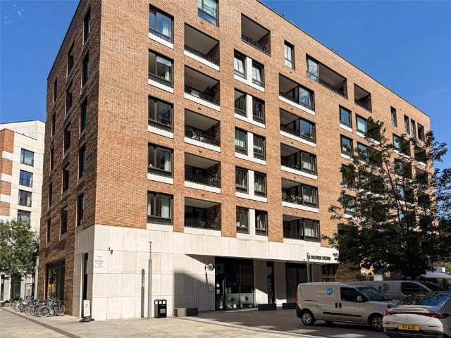Flat for sale in Shoreditch, Greater London