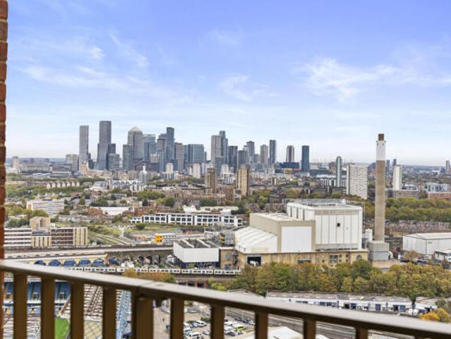 Apartment for sale in Cat Hill
