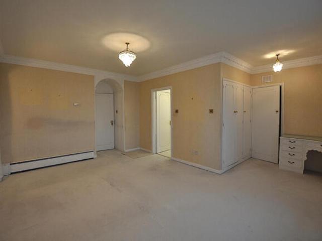 Apartment for sale in Newcastle Upon Tyne