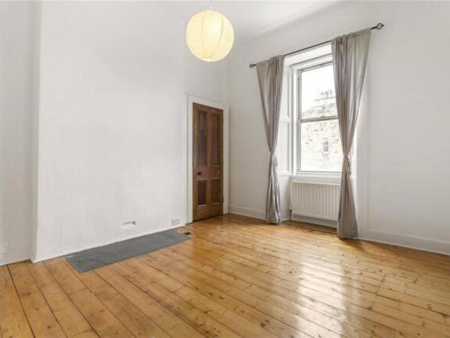 Apartment for sale in Marchmont, Scotland