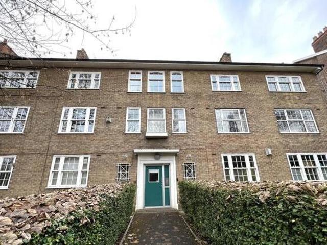 House for sale in Birkenhead, Liverpool City Region