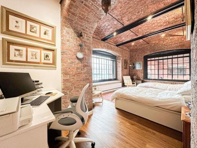 Apartment for sale in Calderstones