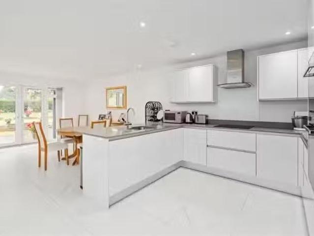 House for sale in Blossomfield