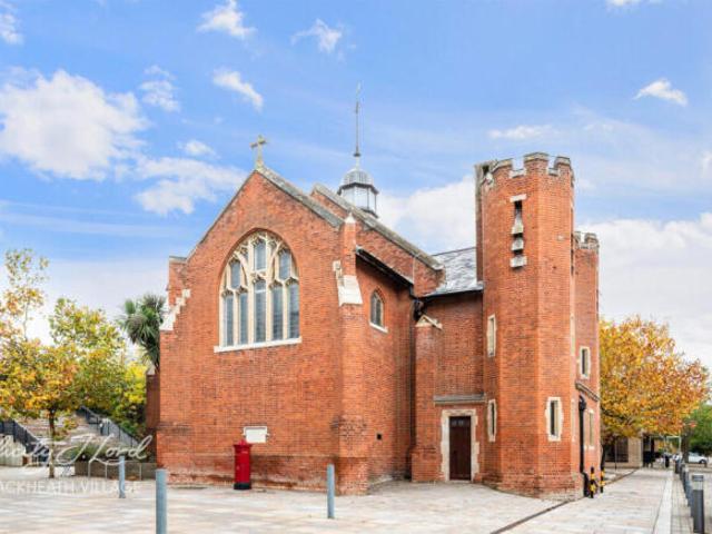 Apartment for sale in Kensal Town, Greater London