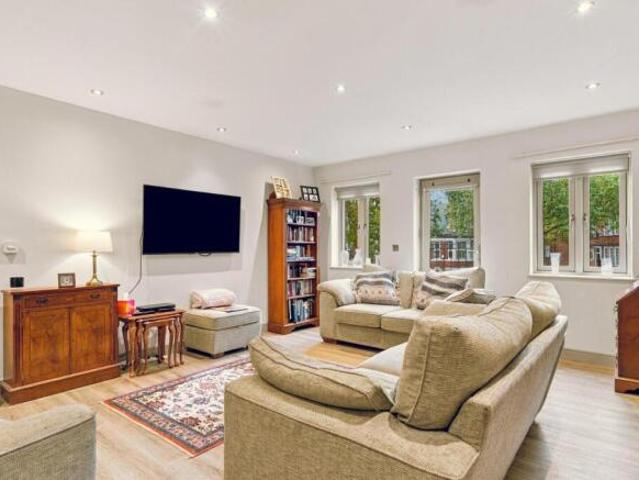 Apartment for sale in The Park, City of Nottingham