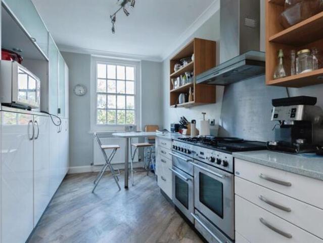 Apartment for sale in West Cliff, Bournemouth