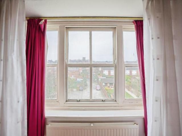 Apartment for sale in Calderstones