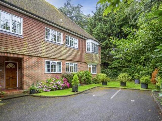 House for sale in Beaconsfield, Penn Bottom