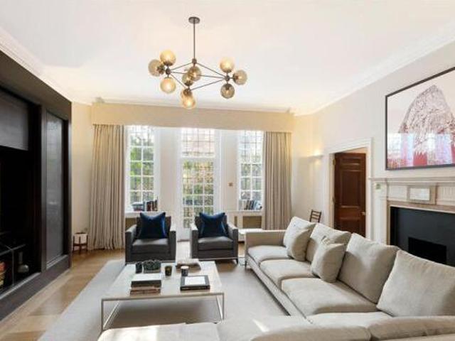 House for sale in City of London, Greater London